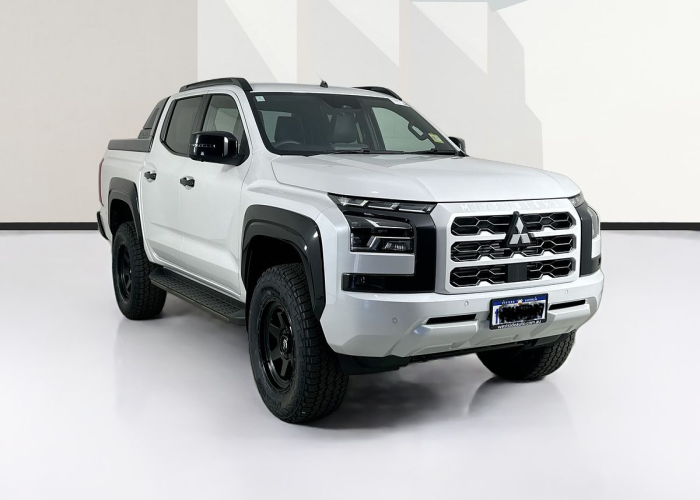 Used 1
                    MITSUBISHI
                     for Sale Image