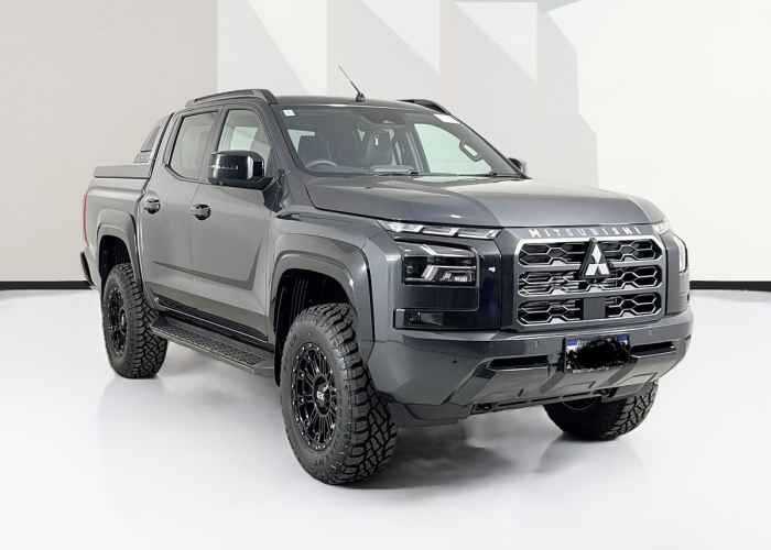 Used 1
                    MITSUBISHI
                     for Sale Image