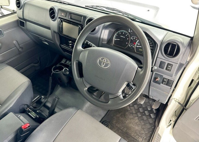 Used 1
                    TOYOTA
                     for Sale Image