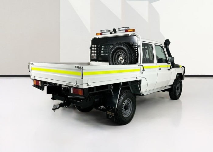 Used 1
                    TOYOTA
                     for Sale Image