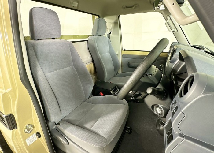 Used 1
                    TOYOTA
                     for Sale Image