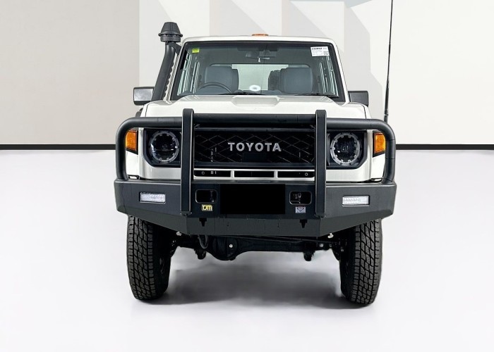 Used 1
                    TOYOTA
                     for Sale Image