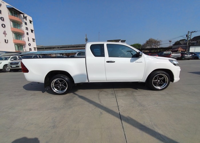 Used 8
                    TOYOTA
                     for Sale Image