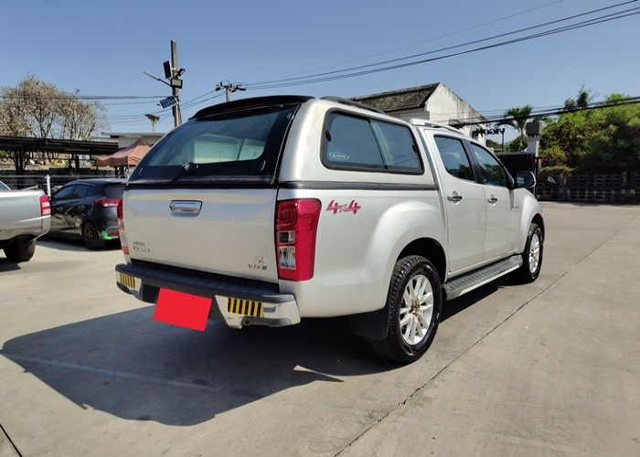 Used 3
                    ISUZU
                     for Sale Image