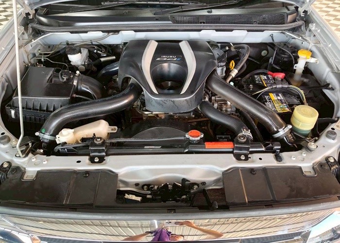 Used 3
                    ISUZU
                     for Sale Image