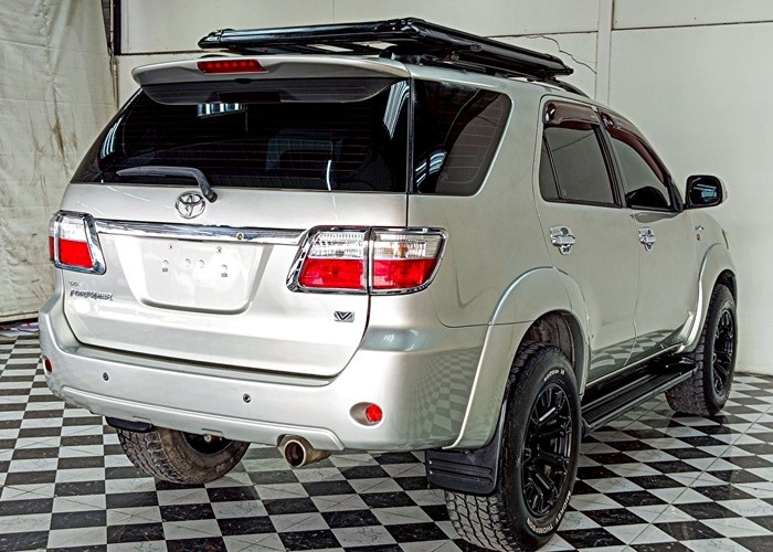 Used 7
                    TOYOTA
                     for Sale Image