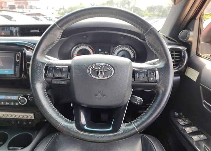 Used 10
                    TOYOTA
                     for Sale Image