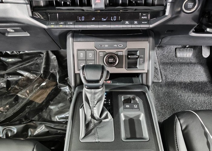Used 5
                    TOYOTA
                     for Sale Image
