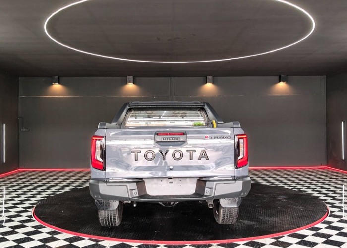 Used 5
                    TOYOTA
                     for Sale Image