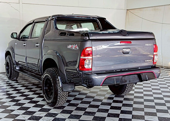 Used 12
                    TOYOTA
                     for Sale Image