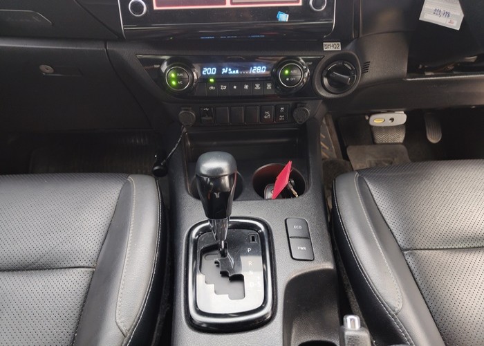 Used 8
                    TOYOTA
                     for Sale Image