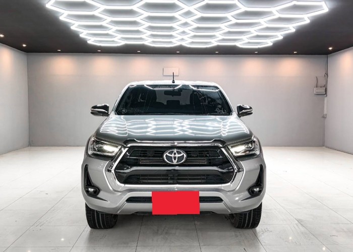 Used 11
                    TOYOTA
                     for Sale Image