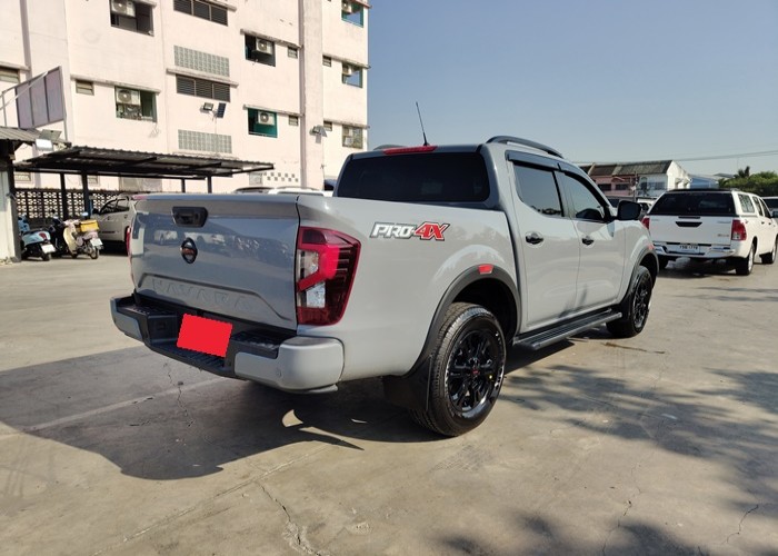 Used 12
                    NISSAN
                     for Sale Image