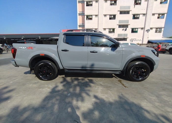 Used 12
                    NISSAN
                     for Sale Image