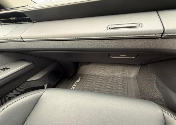 Used 1
                    TOYOTA
                     for Sale Image