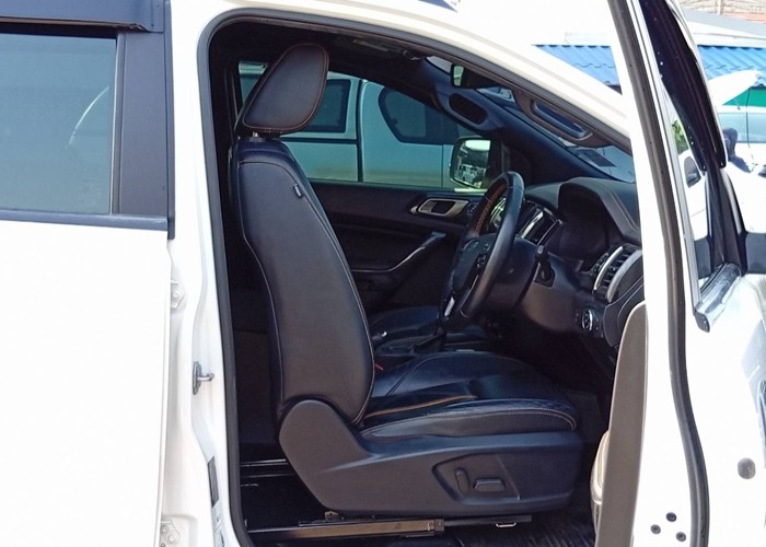 Used 6
                    FORD
                     for Sale Image