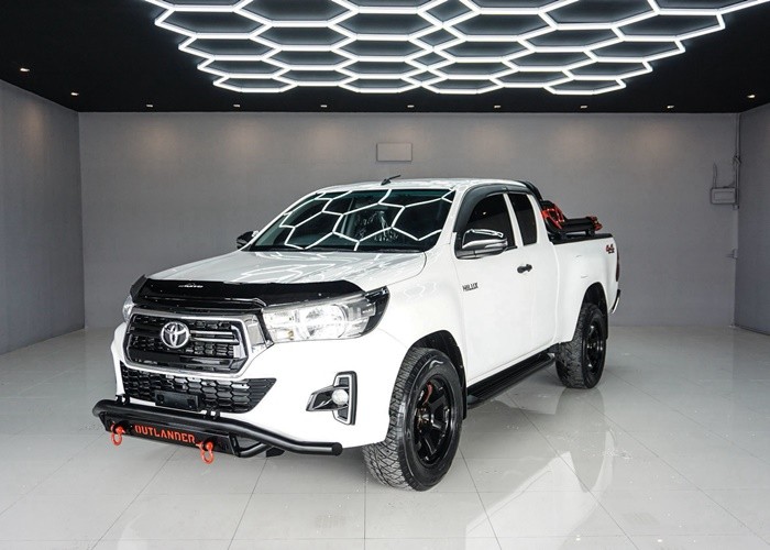 TOYOTA