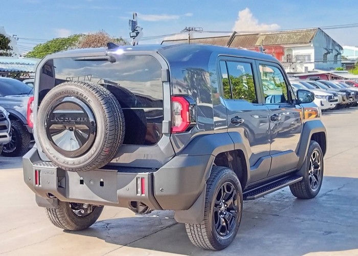 Used 5
                    TOYOTA
                     for Sale Image