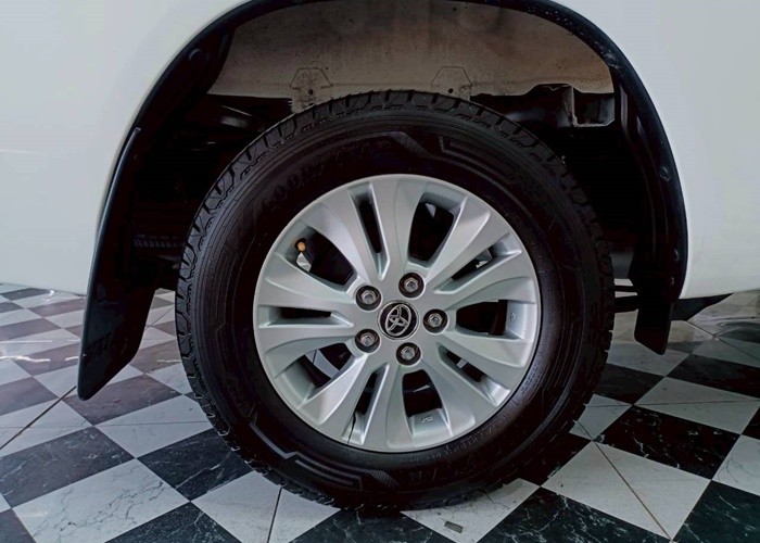 Used 12
                    TOYOTA
                     for Sale Image