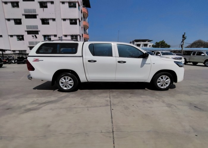 Used 12
                    TOYOTA
                     for Sale Image