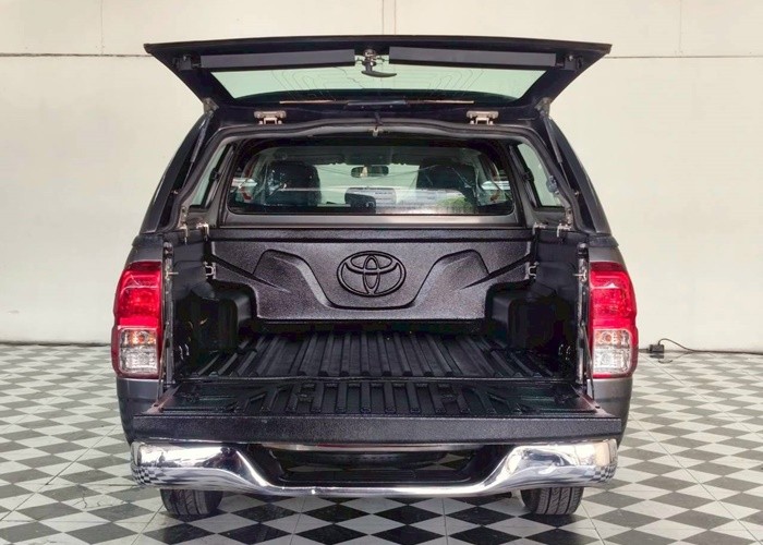 Used 12
                    TOYOTA
                     for Sale Image