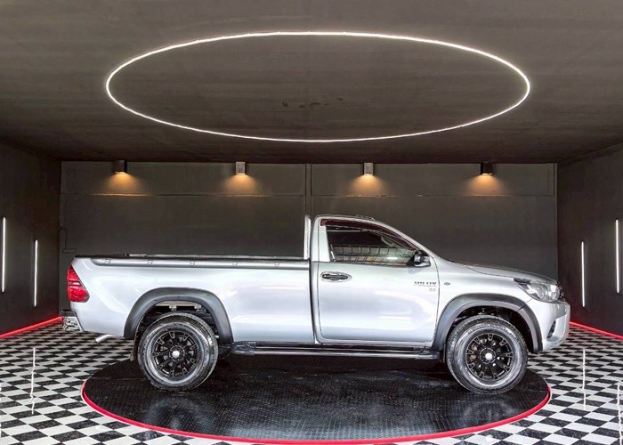Used 12
                    TOYOTA
                     for Sale Image
