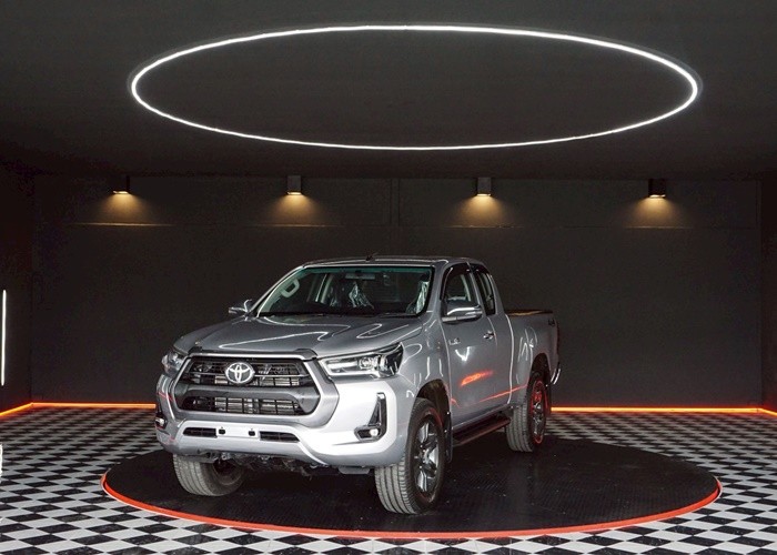 TOYOTA