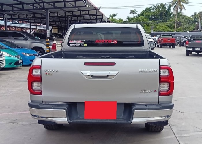 Used 12
                    TOYOTA
                     for Sale Image
