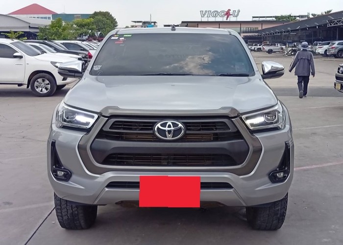 Used 12
                    TOYOTA
                     for Sale Image