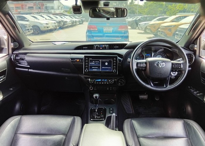 Used 5
                    TOYOTA
                     for Sale Image