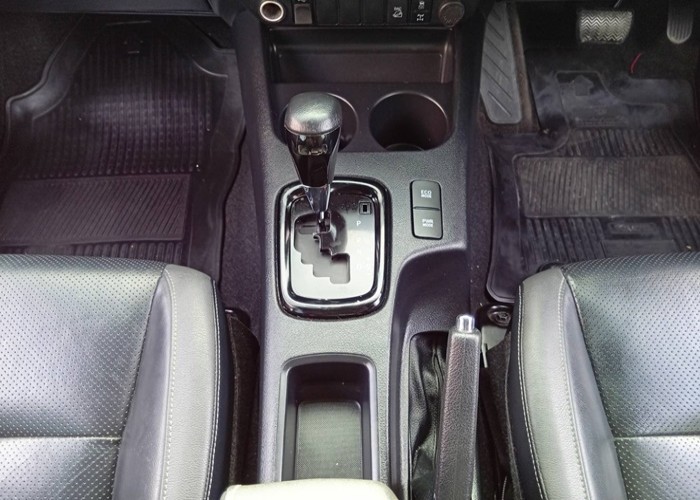 Used 5
                    TOYOTA
                     for Sale Image