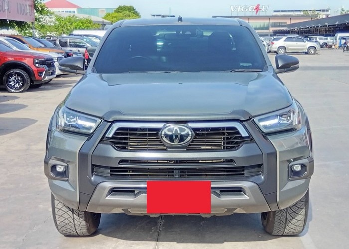 Used 5
                    TOYOTA
                     for Sale Image