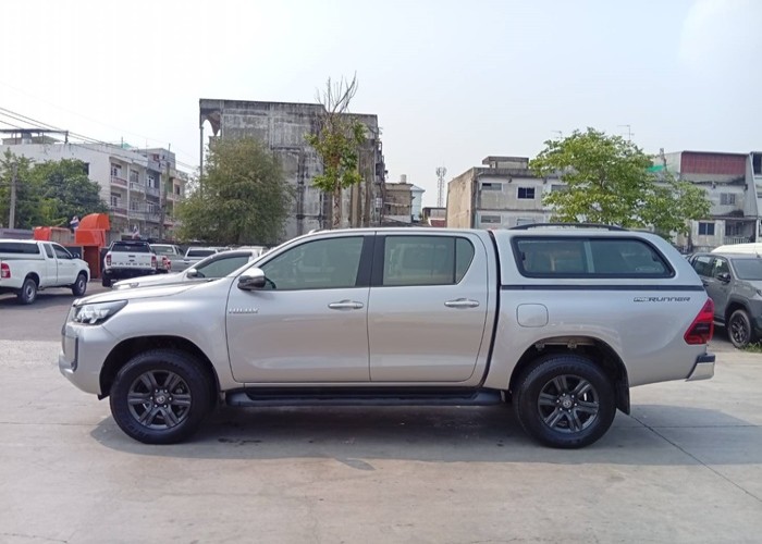 Used 7
                    TOYOTA
                     for Sale Image
