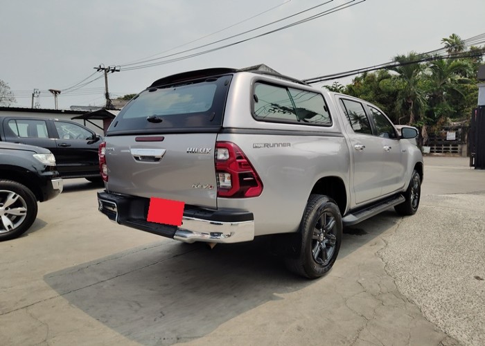 Used 7
                    TOYOTA
                     for Sale Image