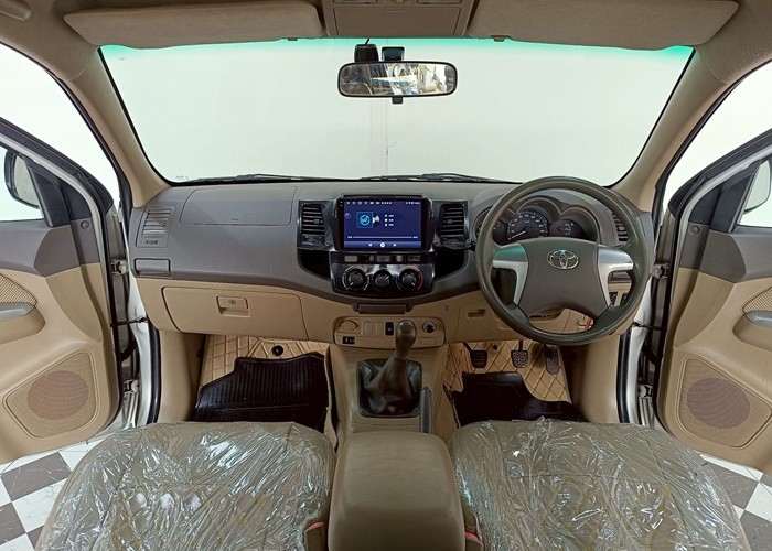 Used 9
                    TOYOTA
                     for Sale Image