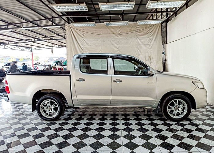Used 9
                    TOYOTA
                     for Sale Image
