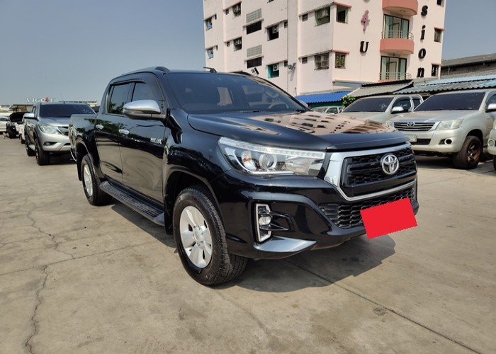 Used 8
                    TOYOTA
                     for Sale Image