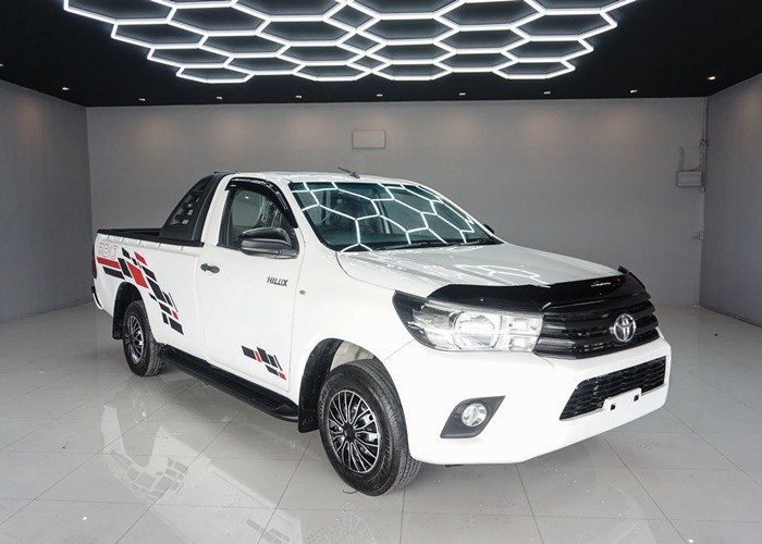 Used 5
                    TOYOTA
                     for Sale Image
