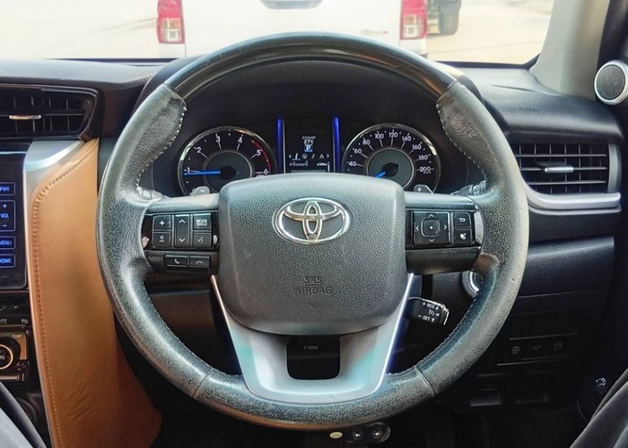 Used 11
                    TOYOTA
                     for Sale Image