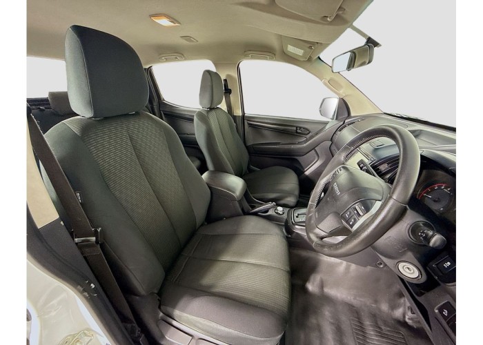 Used 1
                    ISUZU
                     for Sale Image