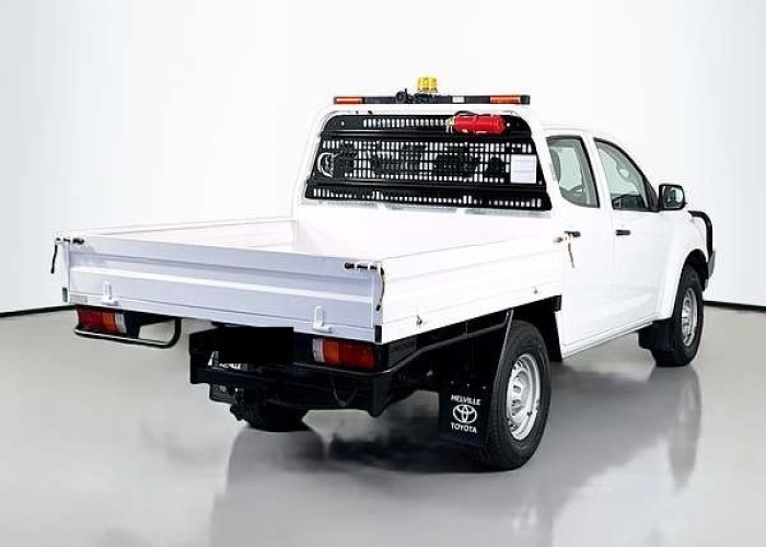 Used 1
                    ISUZU
                     for Sale Image