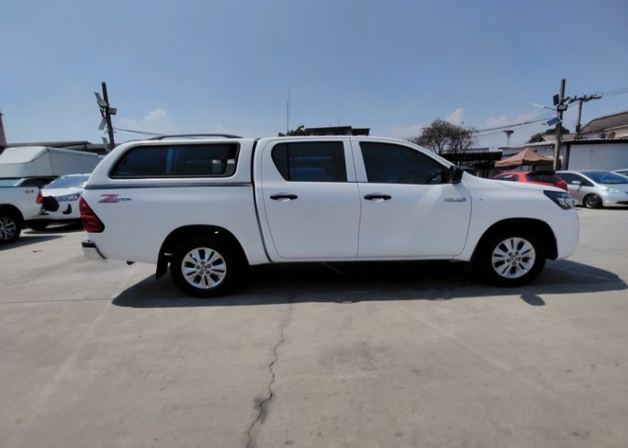 Used 11
                    TOYOTA
                     for Sale Image