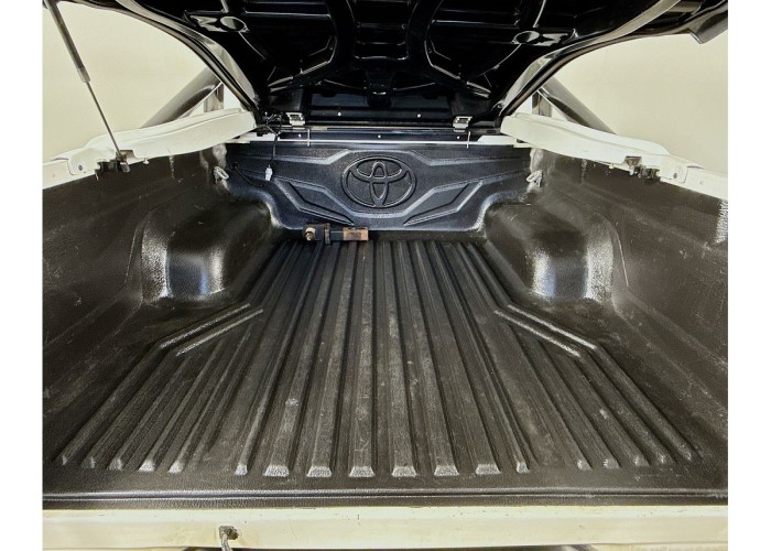 Used 1
                    TOYOTA
                     for Sale Image