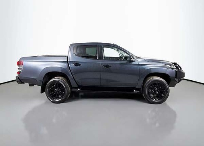 Used 1
                    MITSUBISHI
                     for Sale Image