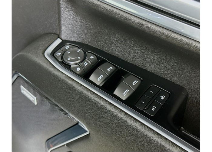 Used 1
                    CHEVROLET
                     for Sale Image