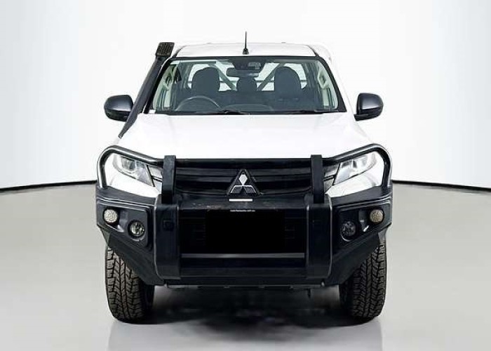 Used 1
                    MITSUBISHI
                     for Sale Image