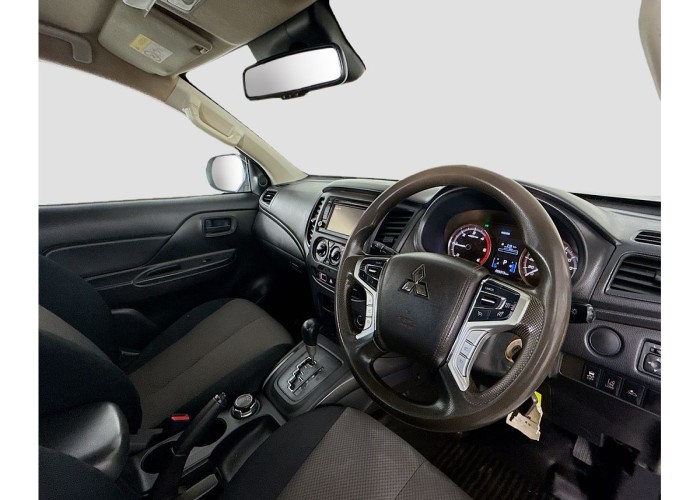 Used 1
                    MITSUBISHI
                     for Sale Image