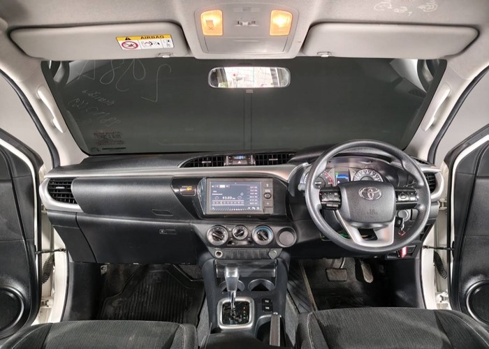Used 5
                    TOYOTA
                     for Sale Image