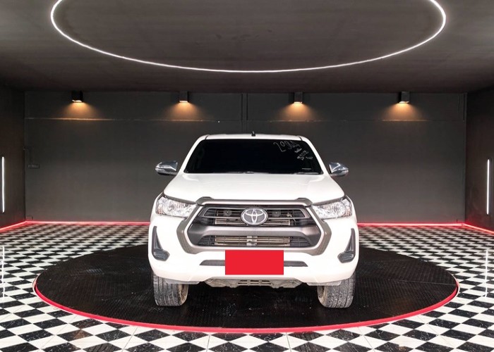 Used 5
                    TOYOTA
                     for Sale Image