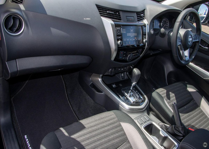 Used 1
                    NISSAN
                     for Sale Image